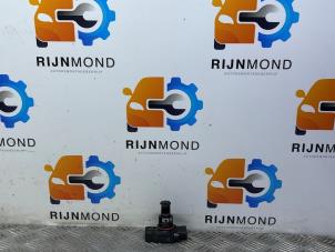 Używane Czujnik masy powietrza Chevrolet Aveo (300) 1.3 D 16V Cena na żądanie oferowane przez Autodemontage Rijnmond BV