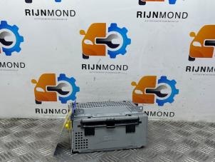 Używane Radio Ford Transit Courier 1.5 EcoBlue Cena na żądanie oferowane przez Autodemontage Rijnmond BV