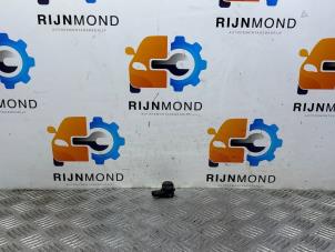 Używane Czujnik parkowania Volkswagen Golf VII (AUA) 1.0 TSI 12V BlueMotion Cena na żądanie oferowane przez Autodemontage Rijnmond BV