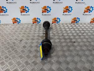 Gebruikte Aandrijfas links-voor Seat Leon (1P1) 1.4 TSI 16V Prijs € 20,00 Margeregeling aangeboden door Autodemontage Rijnmond BV