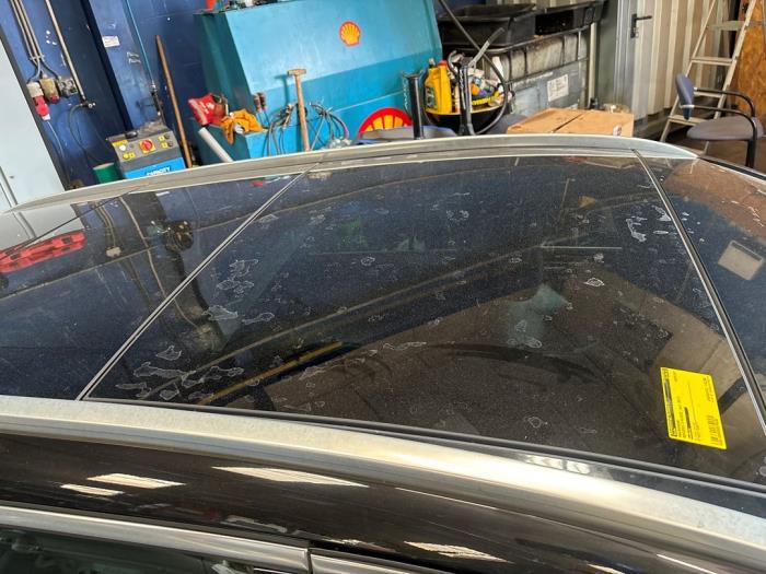 Panoramatak från en Mercedes-Benz C Estate (S205) C-180 1.6 16V BlueEfficiency 2017