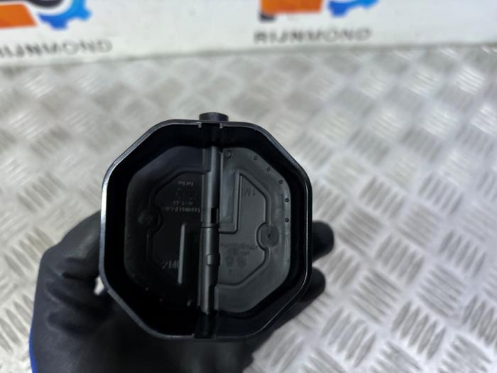 Luftmunstycke, instrumentbräda från en Mercedes-Benz C Estate (S205) C-180 1.6 16V BlueEfficiency 2017