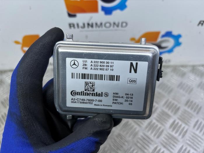 Framåtriktad kamera från en Mercedes-Benz C Estate (S205) C-180 1.6 16V BlueEfficiency 2017