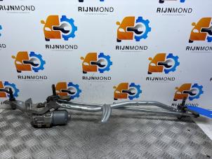 Begagnade Torkarmotor + mekanism Mercedes C Estate (S205) C-180 1.6 16V BlueEfficiency Pris € 175,00 Marginaltabell erbjuds av Autodemontage Rijnmond BV