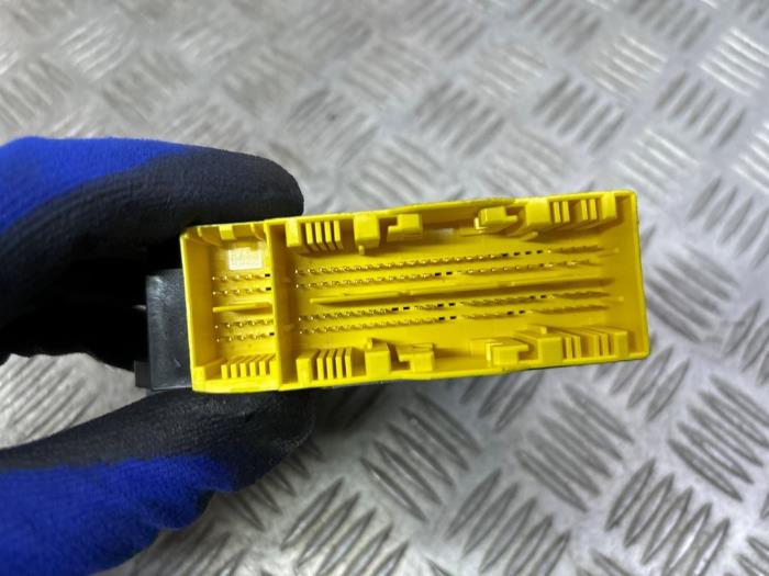 Airbagmodul från en Mercedes-Benz C Estate (S205) C-180 1.6 16V BlueEfficiency 2017