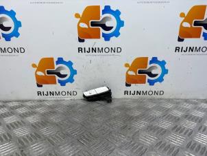 Begagnade Sätesvärmebrytare Mercedes C Estate (S205) C-180 1.6 16V BlueEfficiency Pris € 19,99 Marginaltabell erbjuds av Autodemontage Rijnmond BV