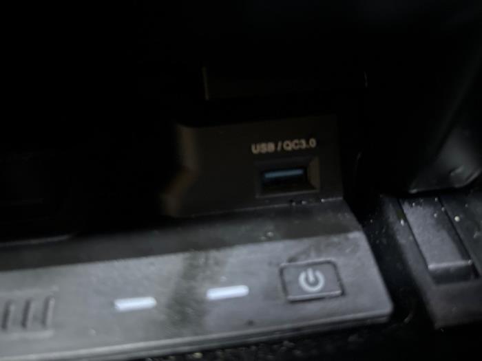 Mittkonsol från en Mercedes-Benz C Estate (S205) C-180 1.6 16V BlueEfficiency 2017