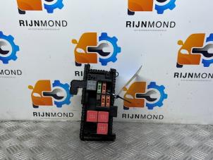 Begagnade Säkringsbox Mercedes C Estate (S205) C-180 1.6 16V BlueEfficiency Pris € 30,00 Marginaltabell erbjuds av Autodemontage Rijnmond BV