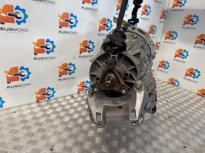 Växellåda från en Mercedes-Benz C Estate (S205) C-180 1.6 16V BlueEfficiency 2017