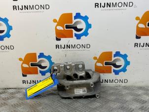 Używane Wspornik silnika Audi A3 Sportback (8YA) 1.0 30 TFSI 12V Cena € 19,99 Procedura marży oferowane przez Autodemontage Rijnmond BV