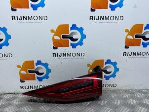 Begagnade Baklykta, höger Audi A3 Sportback (8YA) 1.0 30 TFSI 12V Pris € 79,99 Marginaltabell erbjuds av Autodemontage Rijnmond BV