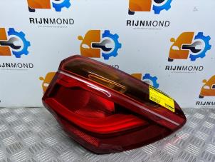 Używane Tylne swiatlo pozycyjne prawe BMW X1 (F48) sDrive 18i 1.5 12V TwinPower Turbo Cena € 181,49 Z VAT oferowane przez Autodemontage Rijnmond BV