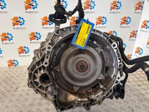 Używane Skrzynia biegów BMW X1 (F48) sDrive 18i 1.5 12V TwinPower Turbo Cena € 1.694,00 Z VAT oferowane przez Autodemontage Rijnmond BV