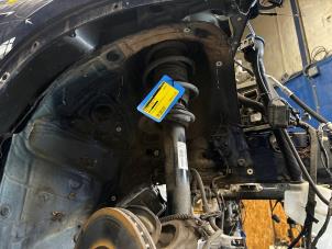 Używane Amortyzator wstrzasów prawy przód BMW X1 (F48) sDrive 18i 1.5 12V TwinPower Turbo Cena na żądanie oferowane przez Autodemontage Rijnmond BV