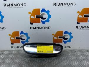 Używane Lusterko wewnetrzne BMW X1 (F48) sDrive 18i 1.5 12V TwinPower Turbo Cena € 24,19 Z VAT oferowane przez Autodemontage Rijnmond BV