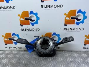 Używane Przelacznik Combi kolumny kierownicy BMW X1 (F48) sDrive 18i 1.5 12V TwinPower Turbo Cena € 84,69 Z VAT oferowane przez Autodemontage Rijnmond BV