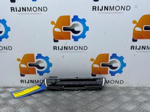 Begagnade Radiokontrollpanel BMW X1 (F48) sDrive 18i 1.5 12V TwinPower Turbo Pris € 30,24 Inklusive moms erbjuds av Autodemontage Rijnmond BV