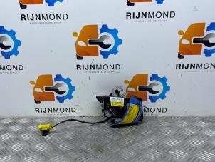 Używane Mechanizm zamka pokrywy silnika BMW X1 (F48) sDrive 18i 1.5 12V TwinPower Turbo Cena € 90,74 Z VAT oferowane przez Autodemontage Rijnmond BV