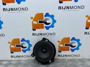 Używane Glosnik BMW X1 (F48) sDrive 18i 1.5 12V TwinPower Turbo Cena € 24,19 Z VAT oferowane przez Autodemontage Rijnmond BV