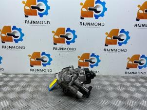 Gebruikte Brandstofpomp Mechanisch BMW 1 serie (F21) 116d 1.5 12V TwinPower Prijs € 241,99 Inclusief btw aangeboden door Autodemontage Rijnmond BV