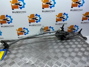 Begagnade Torkarmotor + mekanism Mercedes C Estate AMG (S205) C-63 AMG 4.0 V8 Biturbo Pris € 149,99 Marginaltabell erbjuds av Autodemontage Rijnmond BV