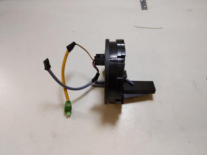 Klockfjäder, airbag från en Mercedes-Benz Sprinter 3,5t (906.73) 313 CDI 16V 2015