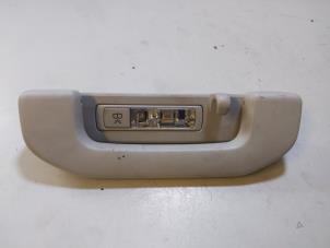 Gebruikte Binnenverlichting achter Mercedes C (W205) C-220 2.2 CDI BlueTEC, C-220 d 16V Prijs € 18,00 Margeregeling aangeboden door Autodemontage VDW