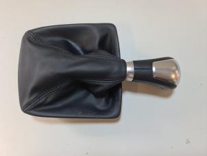 Begagnade Växelspaksskydd Mercedes C (W205) C-220 2.2 CDI BlueTEC, C-220 d 16V Pris € 56,00 Marginaltabell erbjuds av Autodemontage VDW