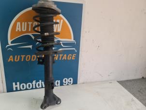 Gebruikte Schokdemper links-voor Mercedes E (W212) E-250 CDI 16V BlueEfficiency,BlueTec Prijs € 37,00 Margeregeling aangeboden door Autodemontage VDW