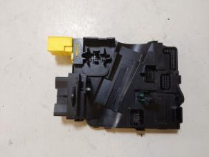 Begagnade Rattstångmodul Volkswagen Caddy III (2KA,2KH,2CA,2CH) 2.0 SDI Pris € 22,00 Marginaltabell erbjuds av Autodemontage VDW