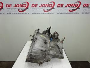 Gebruikte Versnellingsbak Renault Megane II Grandtour (KM) 1.9 dCi 115 Prijs € 150,00 Margeregeling aangeboden door Autodemontagebedrijf de Jong