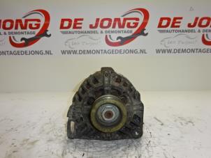 Gebruikte Dynamo Renault Clio II (BB/CB) 1.2 16V Prijs € 26,20 Margeregeling aangeboden door Autodemontagebedrijf de Jong