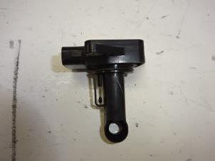 Gebruikte Luchtmassameter Mitsubishi L-200 2.5 DI-D 4x4 Prijs € 19,90 Margeregeling aangeboden door Autodemontagebedrijf de Jong