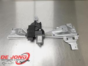 Gebruikte Ruitmechaniek 4Deurs rechts-achter Peugeot 308 SW (4E/H) 1.6 16V THP 150 Prijs € 17,99 Margeregeling aangeboden door Autodemontagebedrijf de Jong