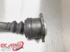 Drivaxel, höger fram från en Volkswagen Passat Variant (3B6) 1.9 TDI 130 2004