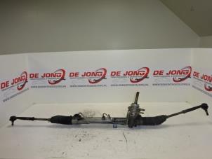 Begagnade Servostyrningsbox Opel Zafira (M75) 1.9 CDTI Pris € 49,00 Marginaltabell erbjuds av Autodemontagebedrijf de Jong