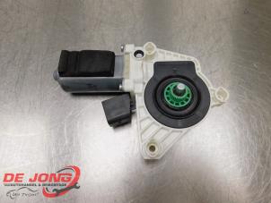 Używane Silnik szyby drzwiowej Mercedes CLA (117.3) 2.2 CLA-220 CDI, 220 d 16V Cena € 17,45 Procedura marży oferowane przez Autodemontagebedrijf de Jong