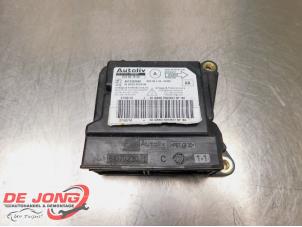 Begagnade Airbagmodul Citroen Berlingo 1.6 Hdi 75 16V Phase 1 Pris € 74,99 Marginaltabell erbjuds av Autodemontagebedrijf de Jong