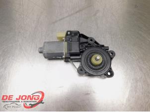 Gebruikte Motor portierruit Mini Mini (R56) 1.6 16V Cooper S Works Prijs € 19,90 Margeregeling aangeboden door Autodemontagebedrijf de Jong