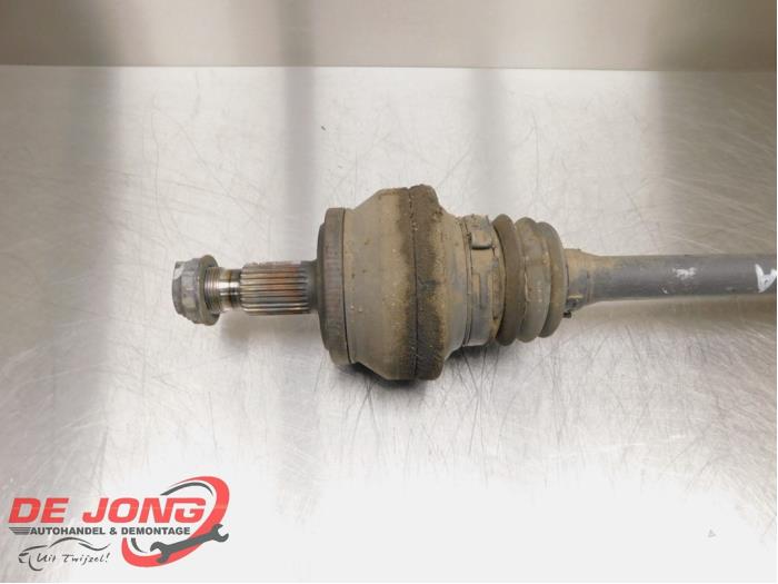 Drivaxel, höger bak från en Mercedes-Benz C (W204) 2.2 C-220 CDI 16V BlueEFFICIENCY 2012