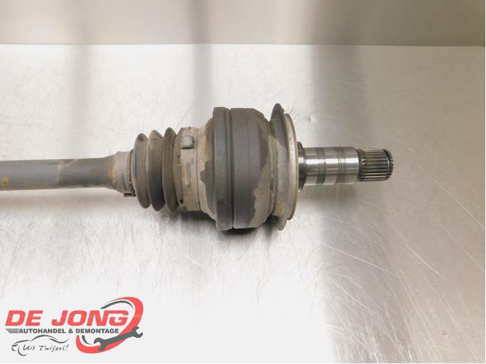 Drivaxel, höger bak från en Mercedes-Benz C (W204) 2.2 C-220 CDI 16V BlueEFFICIENCY 2012