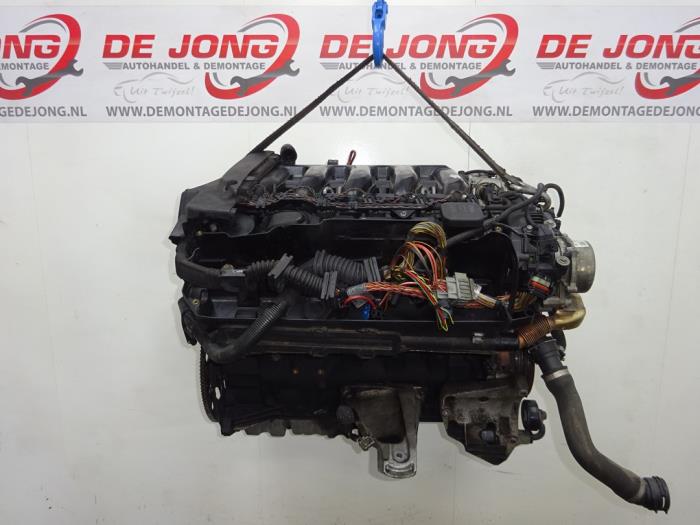 Motor van een BMW 5 serie Touring (E61) 525d 24V 2004