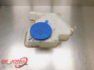 Begagnade Spolartank, vindruta Mercedes B (W245) 2.0 B-180 CDI 16V Pris € 8,99 Marginaltabell erbjuds av Autodemontagebedrijf de Jong