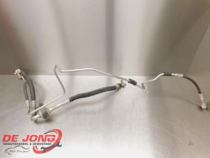 Begagnade Luftkonditioneringsledning Opel Zafira (M75) 2.2 16V Direct Ecotec Pris € 34,99 Marginaltabell erbjuds av Autodemontagebedrijf de Jong