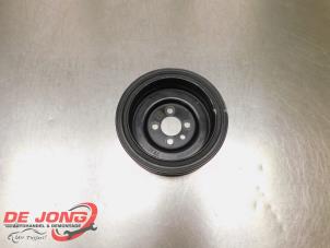 Gebruikte Krukas Poelie Volkswagen Golf VII (AUA) 2.0 GTD 16V Prijs € 13,99 Margeregeling aangeboden door Autodemontagebedrijf de Jong