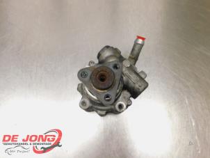 Begagnade Servostyrningspump Audi A8 (D3) 3.0 TDI V6 24V Quattro Pris € 74,99 Marginaltabell erbjuds av Autodemontagebedrijf de Jong