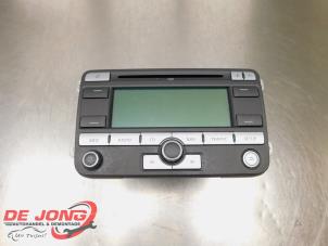 Begagnade Navigeringssystem Volkswagen Passat Variant (3C5) 2.0 TDI 140 Pris € 74,95 Marginaltabell erbjuds av Autodemontagebedrijf de Jong