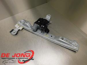 Begagnade Fönstermekanism för bakre dörr, 4-dörrars, vänster Opel Meriva 1.3 CDTI 16V Pris € 39,99 Marginaltabell erbjuds av Autodemontagebedrijf de Jong