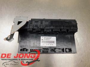 Begagnade Komfortmodul Mercedes E Combi (S211) 2.2 E-220 CDI 16V Pris € 99,99 Marginaltabell erbjuds av Autodemontagebedrijf de Jong