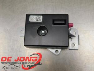 Begagnade Antennförstärkare BMW X3 (F25) xDrive20d 16V Pris € 8,99 Marginaltabell erbjuds av Autodemontagebedrijf de Jong